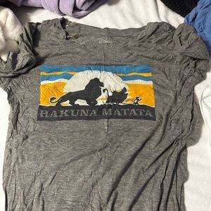 Hakuna matata sleep shirt!